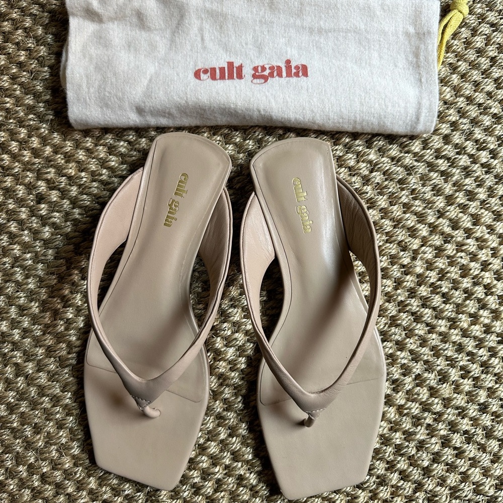 CULT GAIA SANDALS! Nude Size 38 (8-Run large) paid $300. EUC! $60 OBO